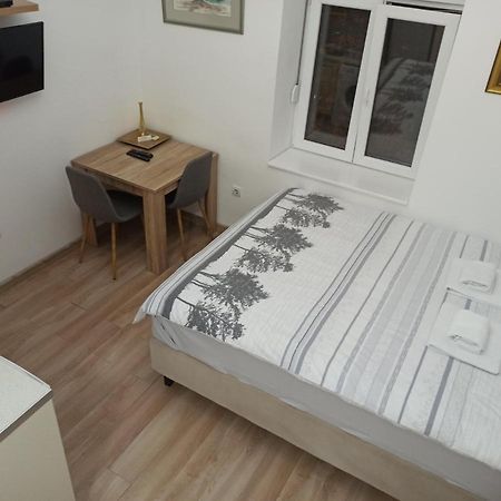 Apartman Silvana Apartment Beograd Ngoại thất bức ảnh